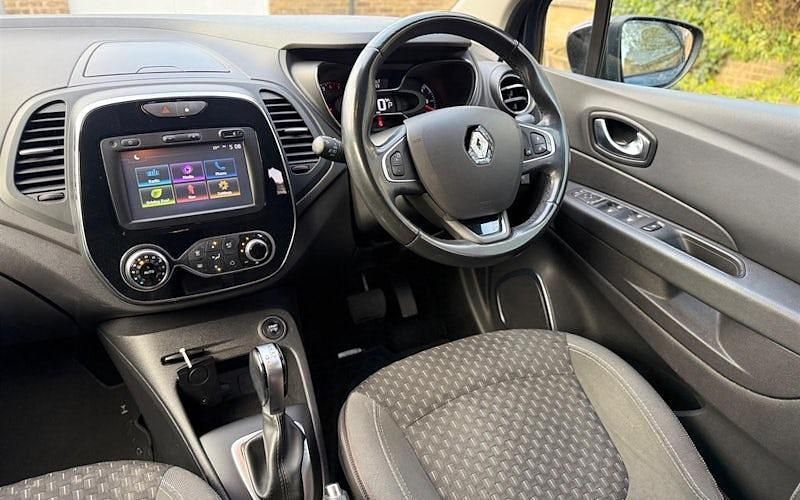 Second-hand Renault Captur Dynamique 118 CP (86 kW) 2018 SUV