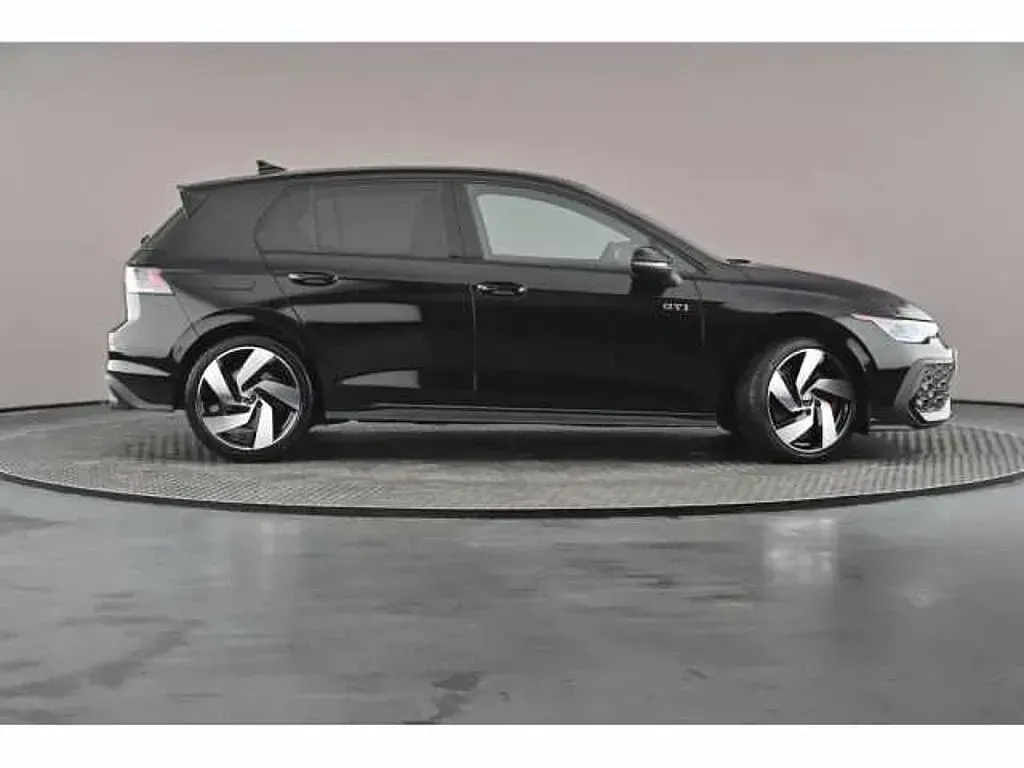 Used VW Golf VIII GTI 265 HP (194 kW) 2025 Black Hatchback