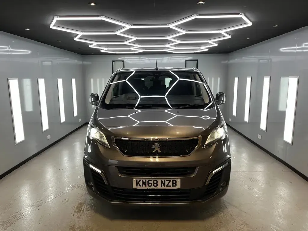 Used Peugeot Traveller Allure 2018 Grey MPV