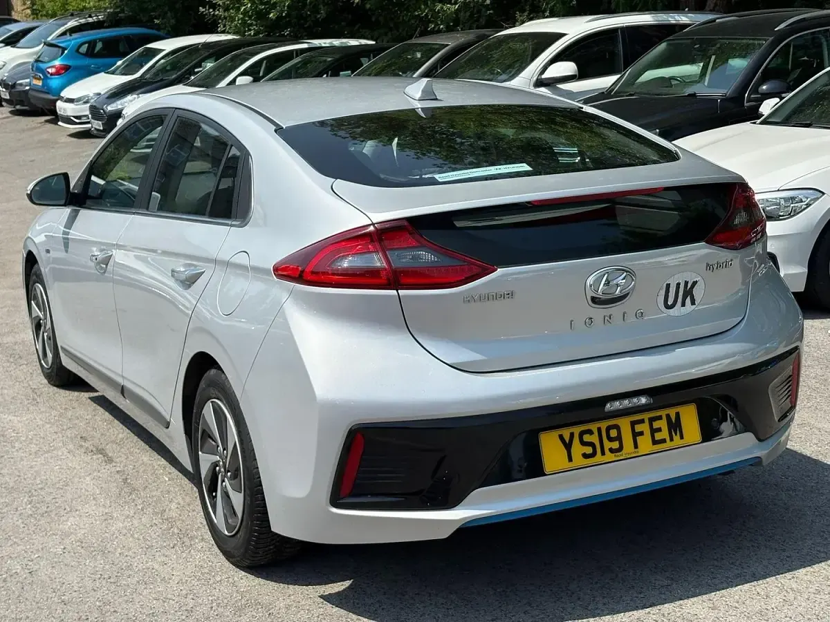 Used Hyundai Ioniq Premium SE 141 HP (103 kW) 2019 Silver Hatchback