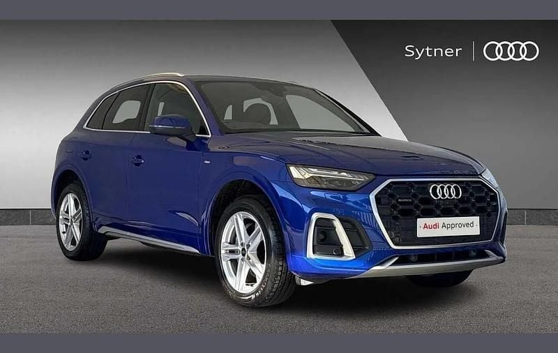 Used Audi Q5 S-Line 261 HP (191 kW) 2023 Blue SUV