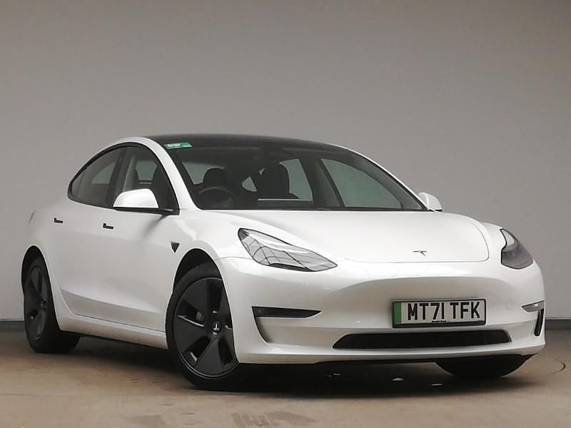 White Used 2021 Tesla Model 3 Long Range AWD Sedan | £19,998 (Fair price) - Image 1/4