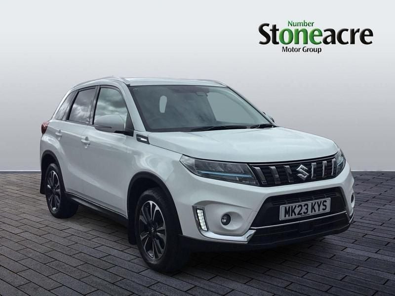 White Used 2023 Suzuki Vitara SZ5 SUV | £15,999 (Good price) - Image 1/4