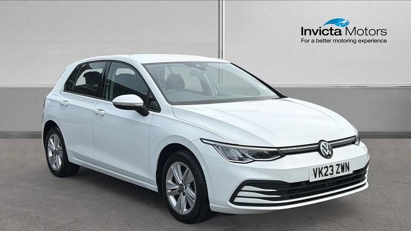 Used VW Golf VIII Life 150 HP (110 kW) 2023 White Hatchback