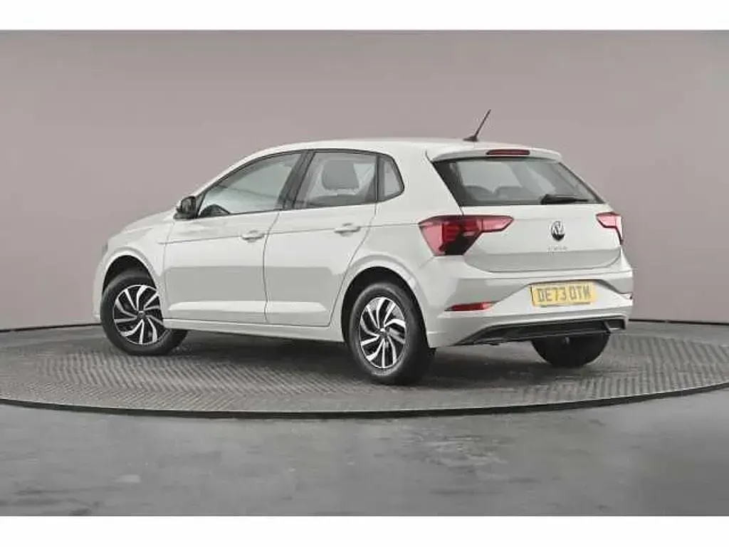 Usado VW Polo Life 80 HP (58 kW) 2023 Citadino
