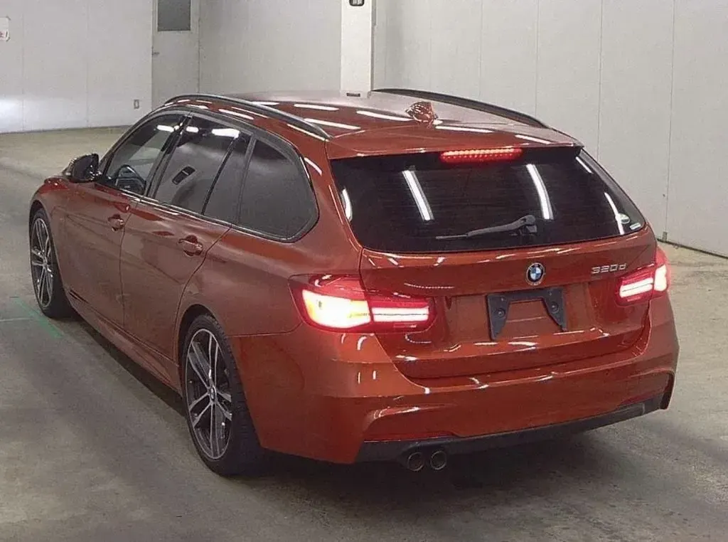 Used BMW 320 M Sport 2019 Black Estate