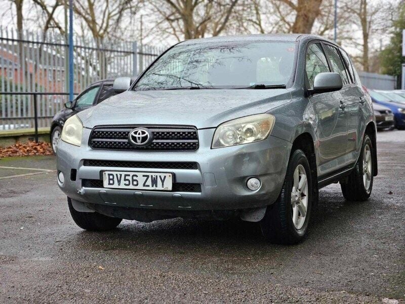 Green Used 2006 Toyota RAV4 SUV | £2,495 (Super price) - Image 1/4
