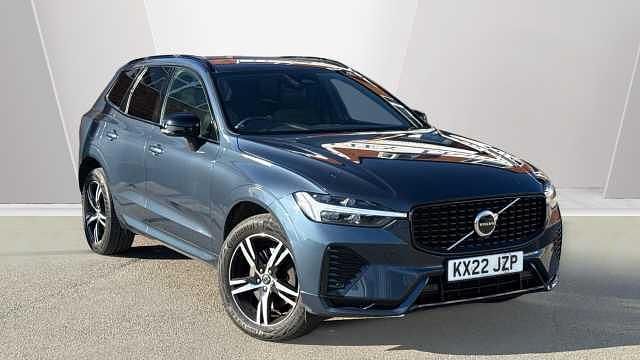 Used Volvo XC60 R-Design 194 HP (142 kW) 2022 SUV