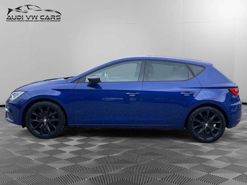 Used Seat Leon Black Edition 150 HP (110 kW) 2020 Blue Hatchback