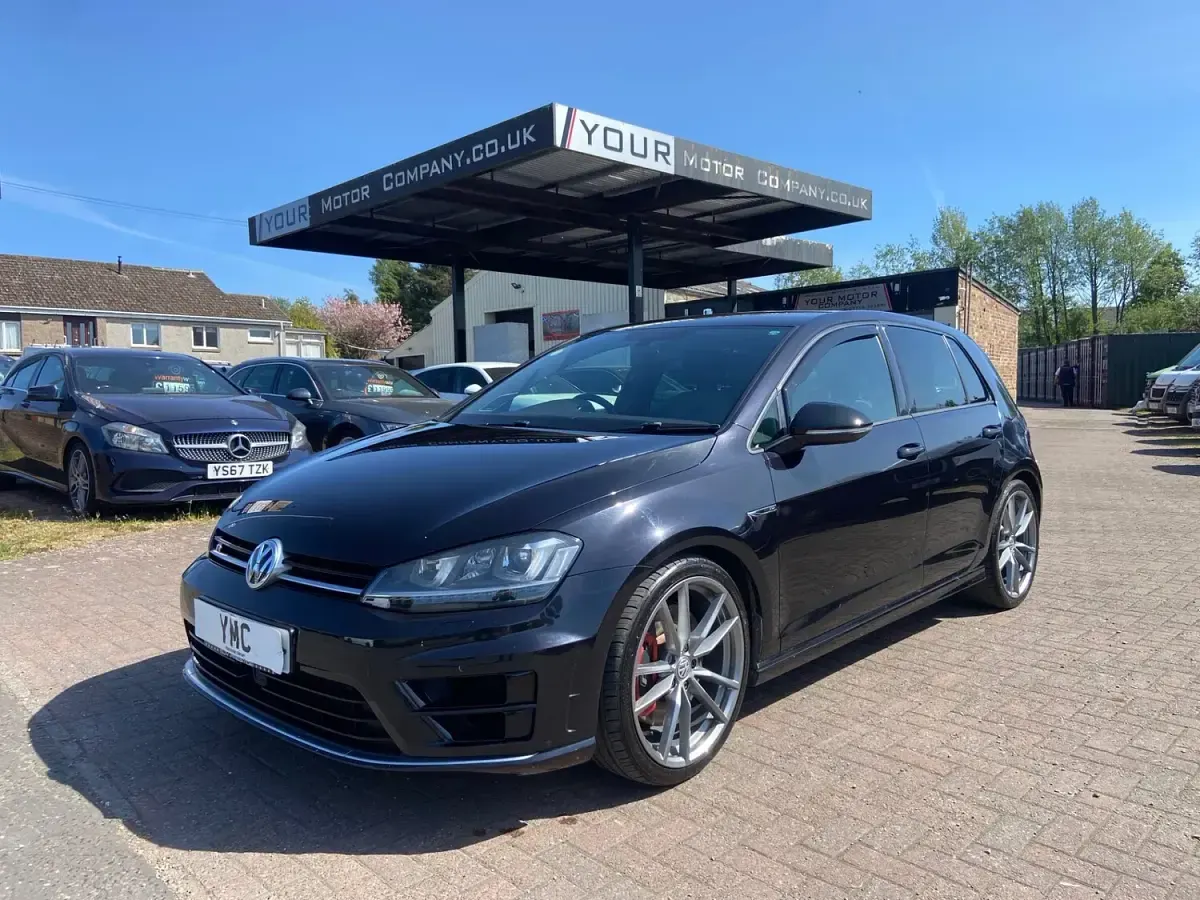 Used VW Golf VII R 2016 Black Hatchback