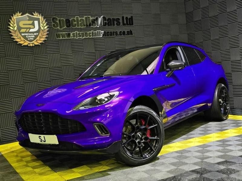 Used Aston Martin DBX 550 HP (404 kW) 2020 Black SUV