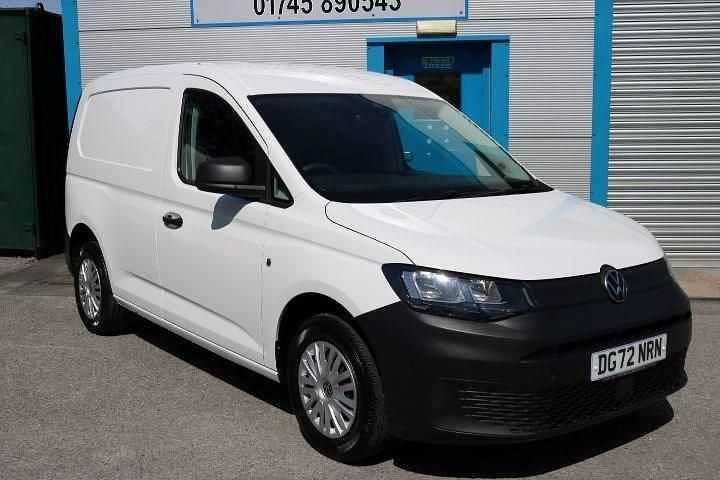 Usado VW Caddy 102 CV (75 kW) 2022 Blanco Monovolumen