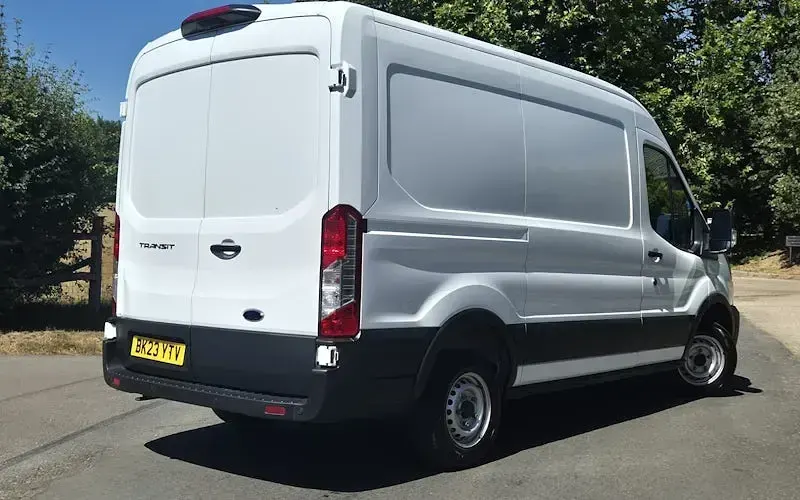 Used Ford Transit 131 HP (96 kW) 2023 White Van