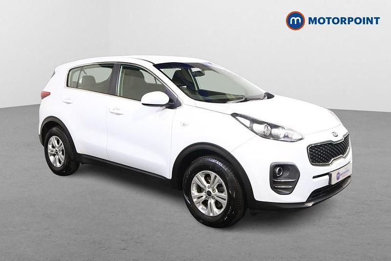 White Used 2018 Kia Sportage SUV | £10,299 (Good price) - Image 1/4