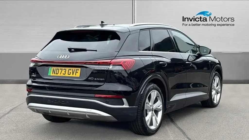 Used Audi Q4 e-tron S-Line 150 kW (204 HP) 2023 Mythos black metallic SUV