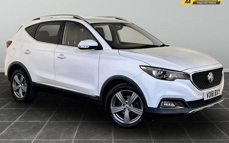 White Used 2018 MG ZS Exclusive Sedan | £8,495 (Good price) - Image 1/2