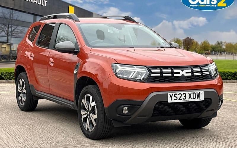 Used Dacia Duster Journey 130 HP (95 kW) 2023 Orange SUV