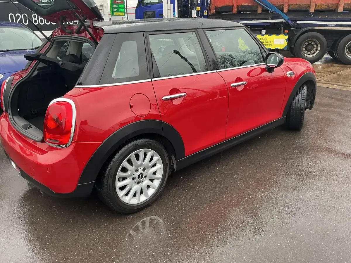 Used Mini Cooper Hatch 2016 Red Hatchback