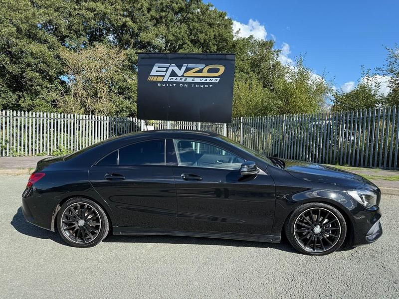 Begagnad Mercedes CLA200 AMG line 2016 Svart Sedan