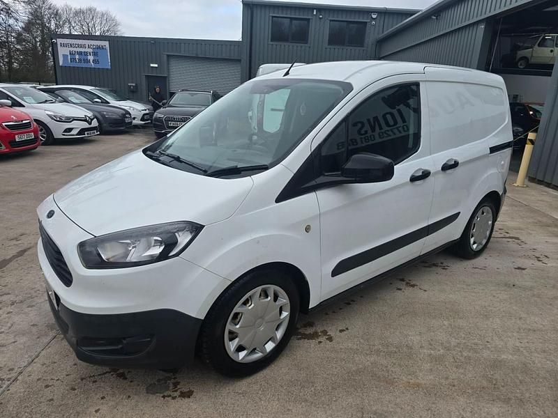 Second-hand Ford Transit 2018 Alb Van
