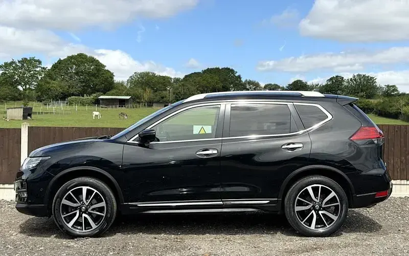 Used Nissan X-Trail Tekna 158 HP (116 kW) 2021 Black SUV