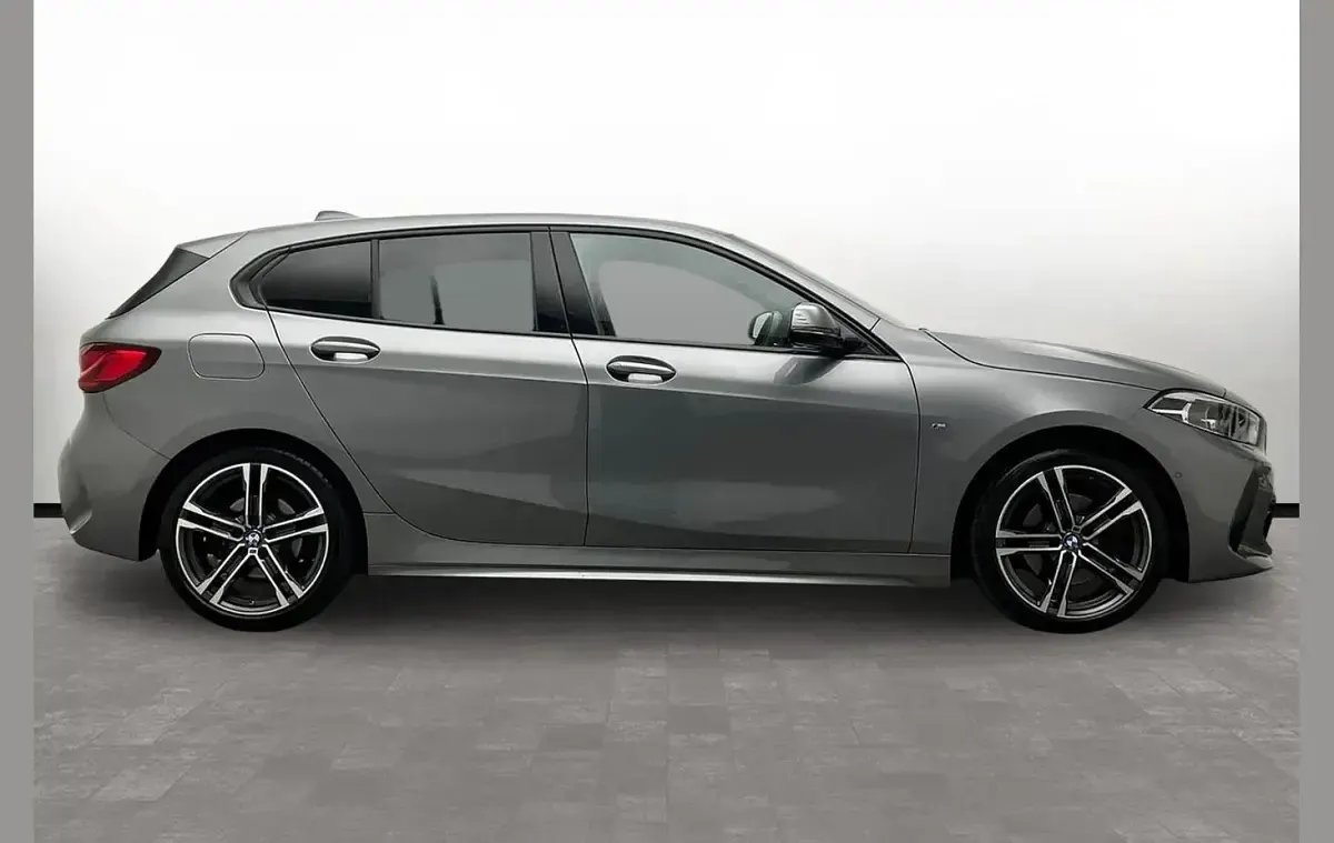 Used BMW 118 M Sport 134 HP (98 kW) 2024 Grey Hatchback