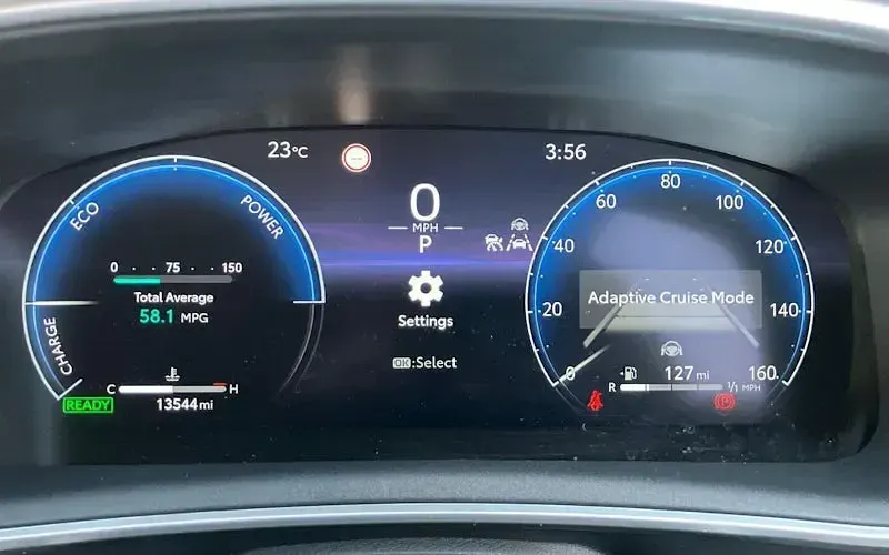 Used Toyota Corolla 140 HP (102 kW) 2025 Grey Estate