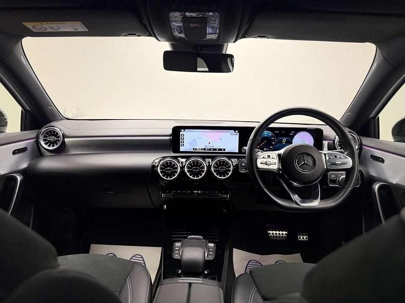 Used Mercedes A200 AMG Line Premium 163 HP (119 kW) 2021 White Hatchback