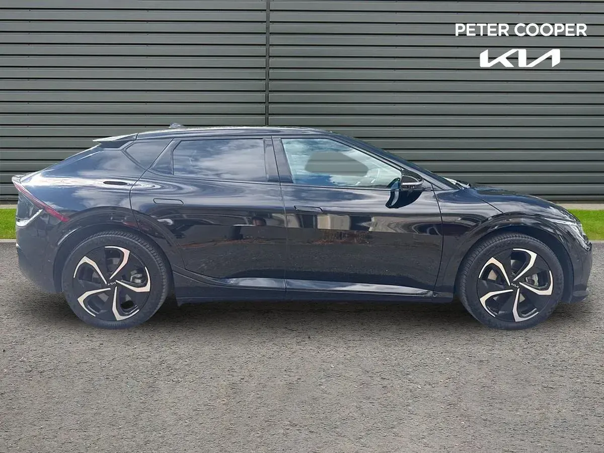 Used Kia EV6 GT-Line S 166 kW (226 HP) 2024 Black SUV