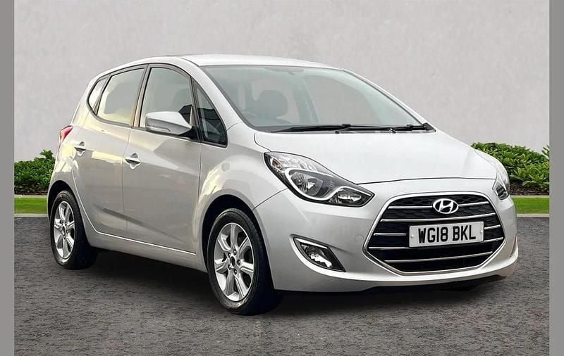 Silver Used 2018 Hyundai ix20 SE Hatchback | £8,492 (Fair price) - Image 1/4