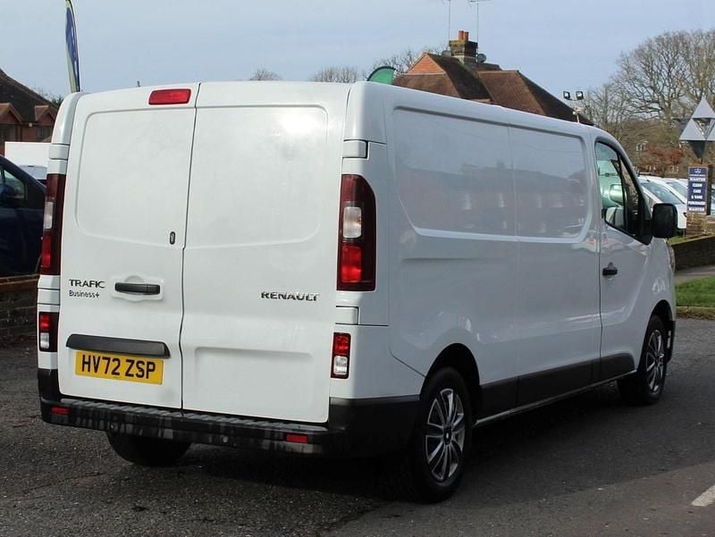 Used Renault Trafic Business 2022 White MPV