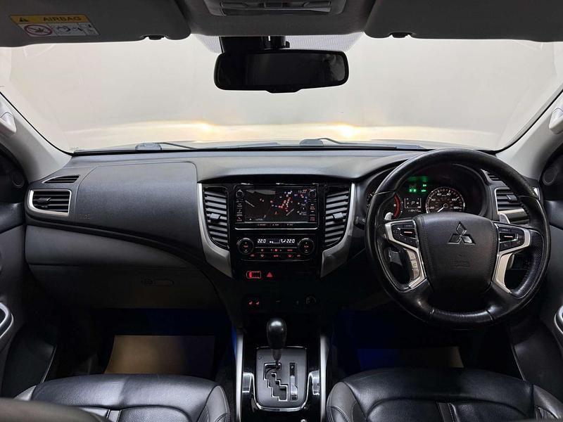 Used Mitsubishi L200 181 HP (133 kW) 2017 Grey Pickup