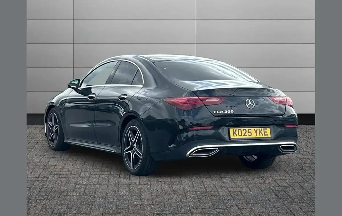 Used Mercedes CLA200 Executive 161 HP (118 kW) 2025 Black Coupe