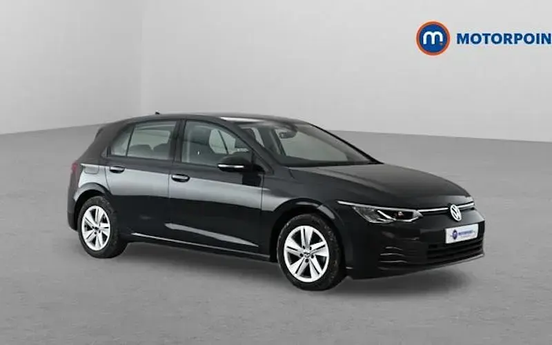 Used VW Golf VIII Life 150 HP (110 kW) 2023 Hatchback