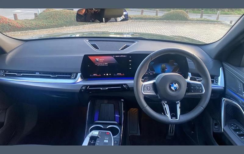 Usado BMW X2 M Sport 168 CV (123 kW) 2025 Azul SUV