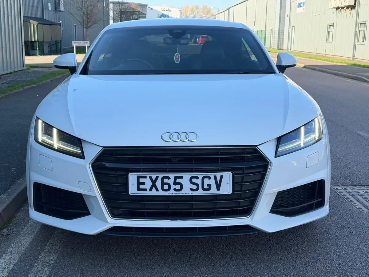 Used Audi TT S-Line 230 HP (169 kW) 2015 White Coupe