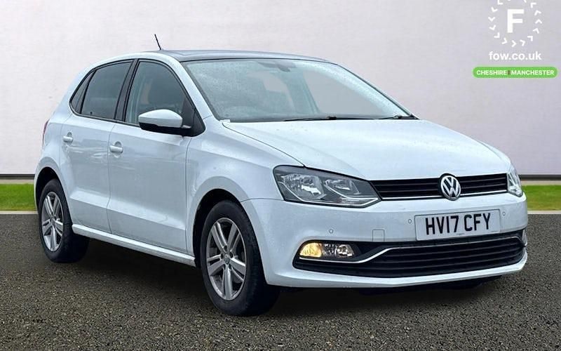 Used VW Polo Match 90 HP (66 kW) 2016 White Hatchback