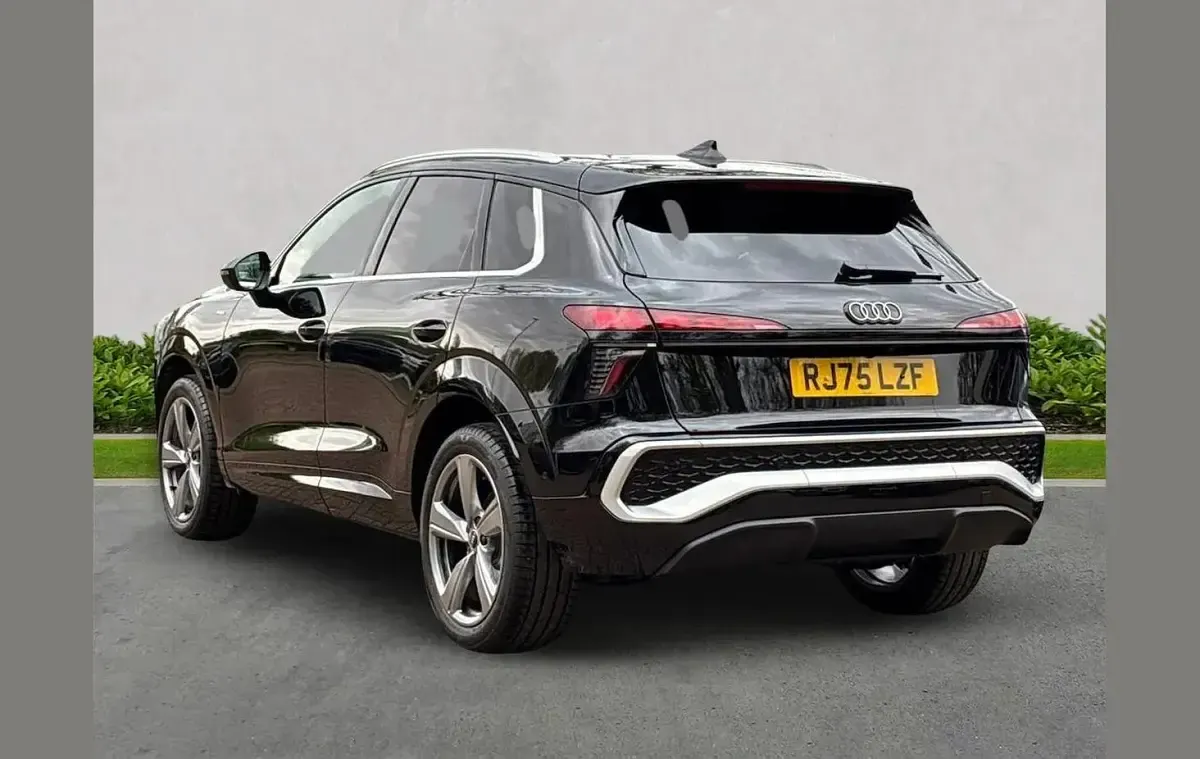 New Audi Q3 S-Line 261 HP (191 kW) 2026 Other SUV