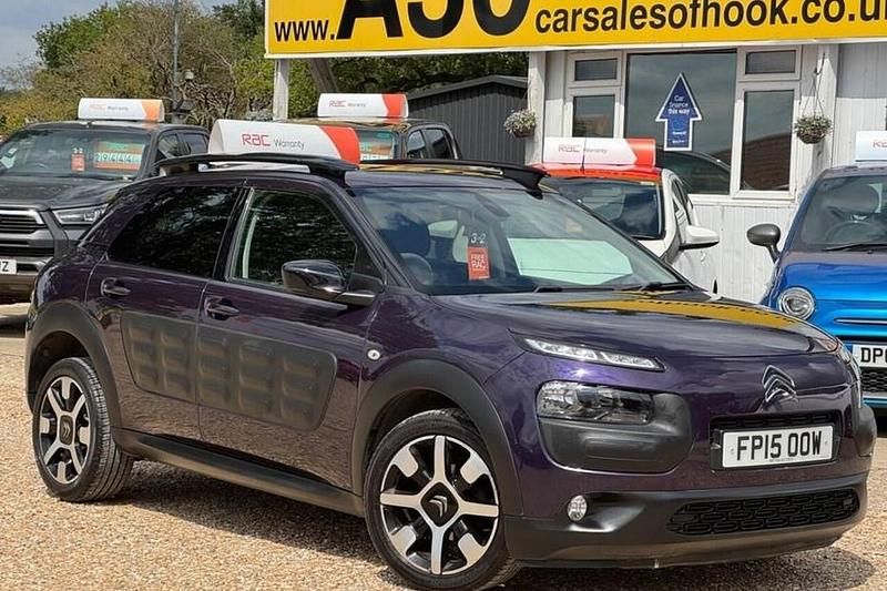 Purple Used 2015 Citroën C4 Cactus Flair Hatchback | £5,699 (Fair price) - Image 1/1