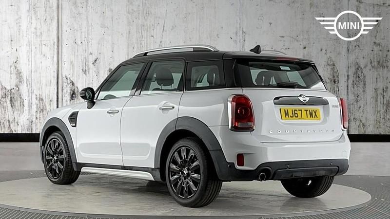 Used Mini Cooper Countryman 134 HP (98 kW) 2017 White SUV