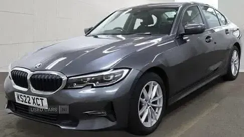 Usado BMW 318 2022 Gris Berlina