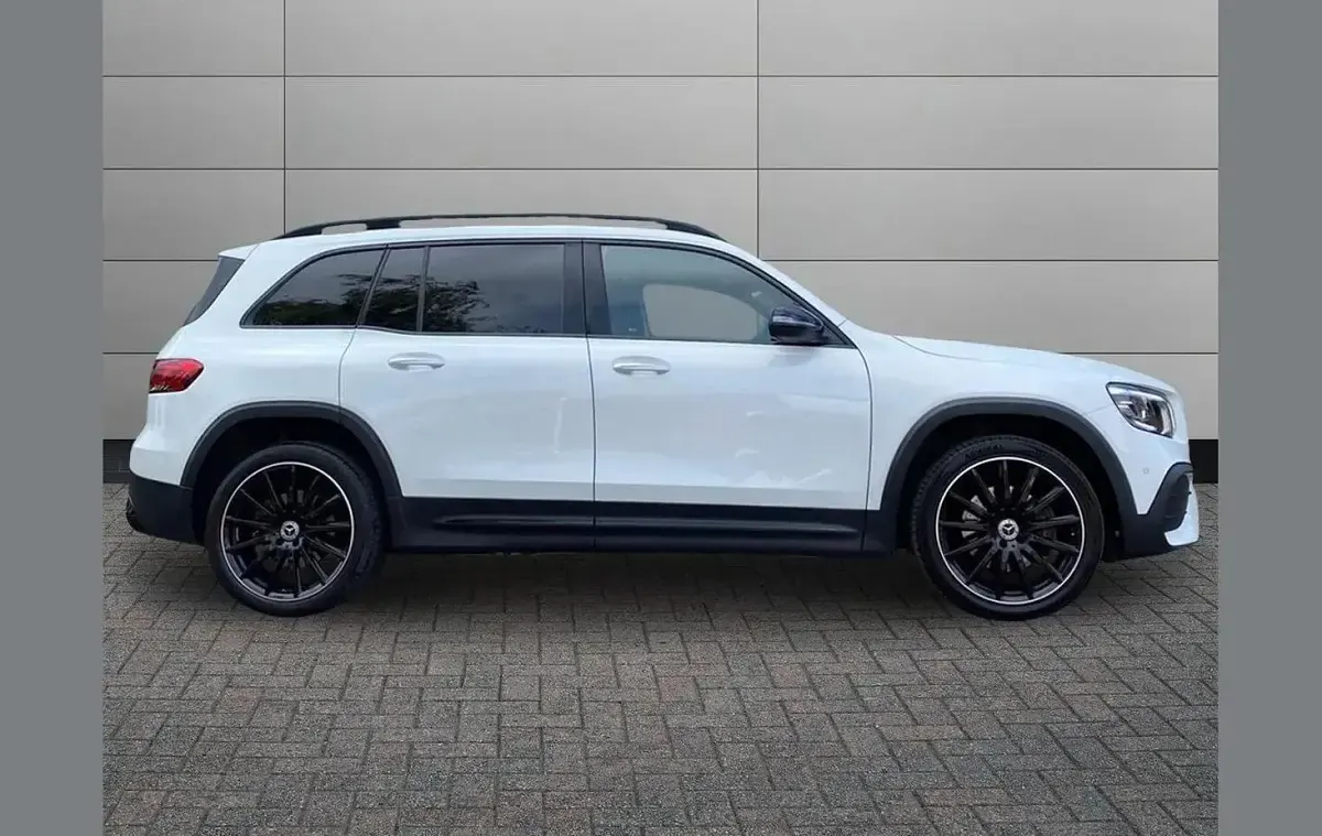 Used Mercedes GLB200 AMG Line Premium Plus 163 HP (119 kW) 2022 White SUV