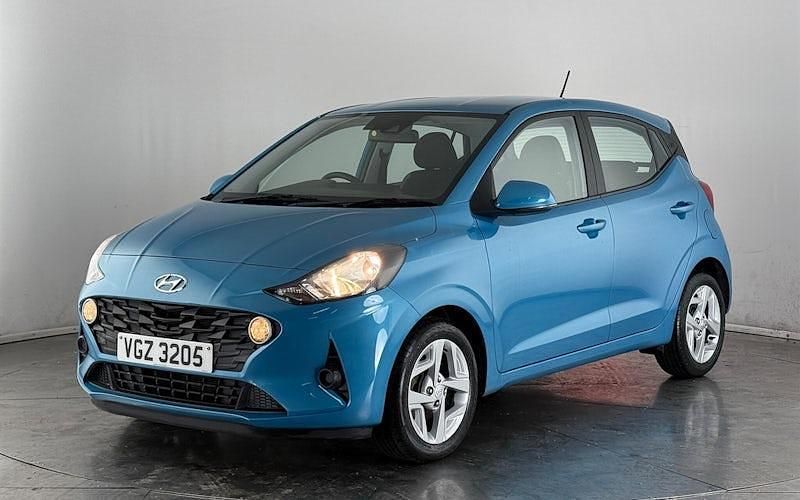 Used Hyundai i10 SE 67 HP (49 kW) 2023 Hatchback