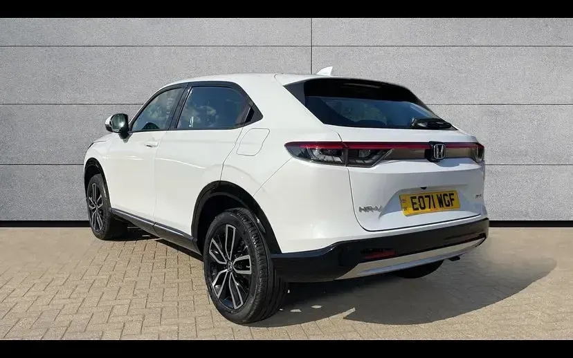 Used Honda HR-V Advance 129 HP (94 kW) 2022 White SUV