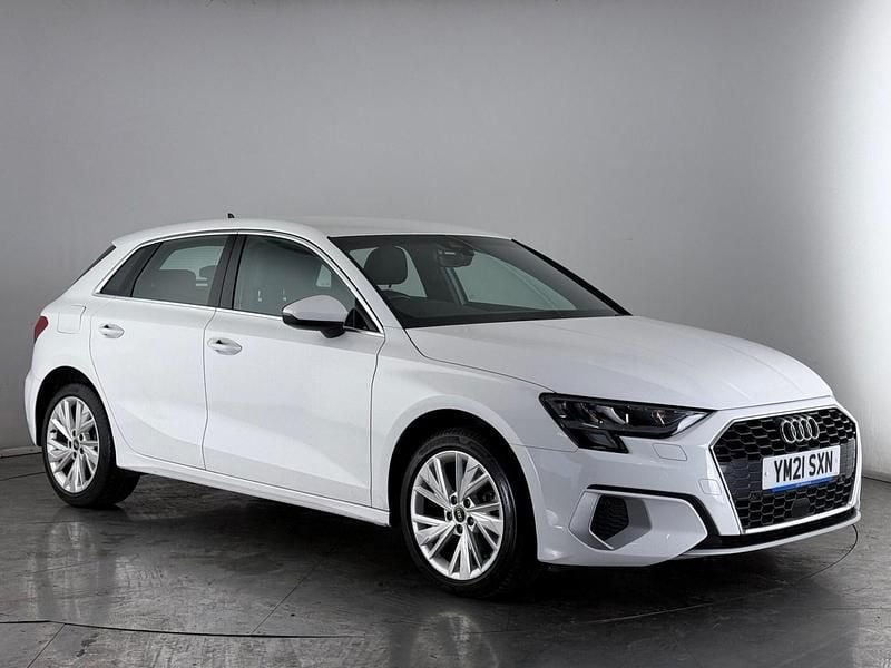 White Used 2021 Audi A3 e-tron Sport Hatchback | £18,550 (Good price) - Image 1/4