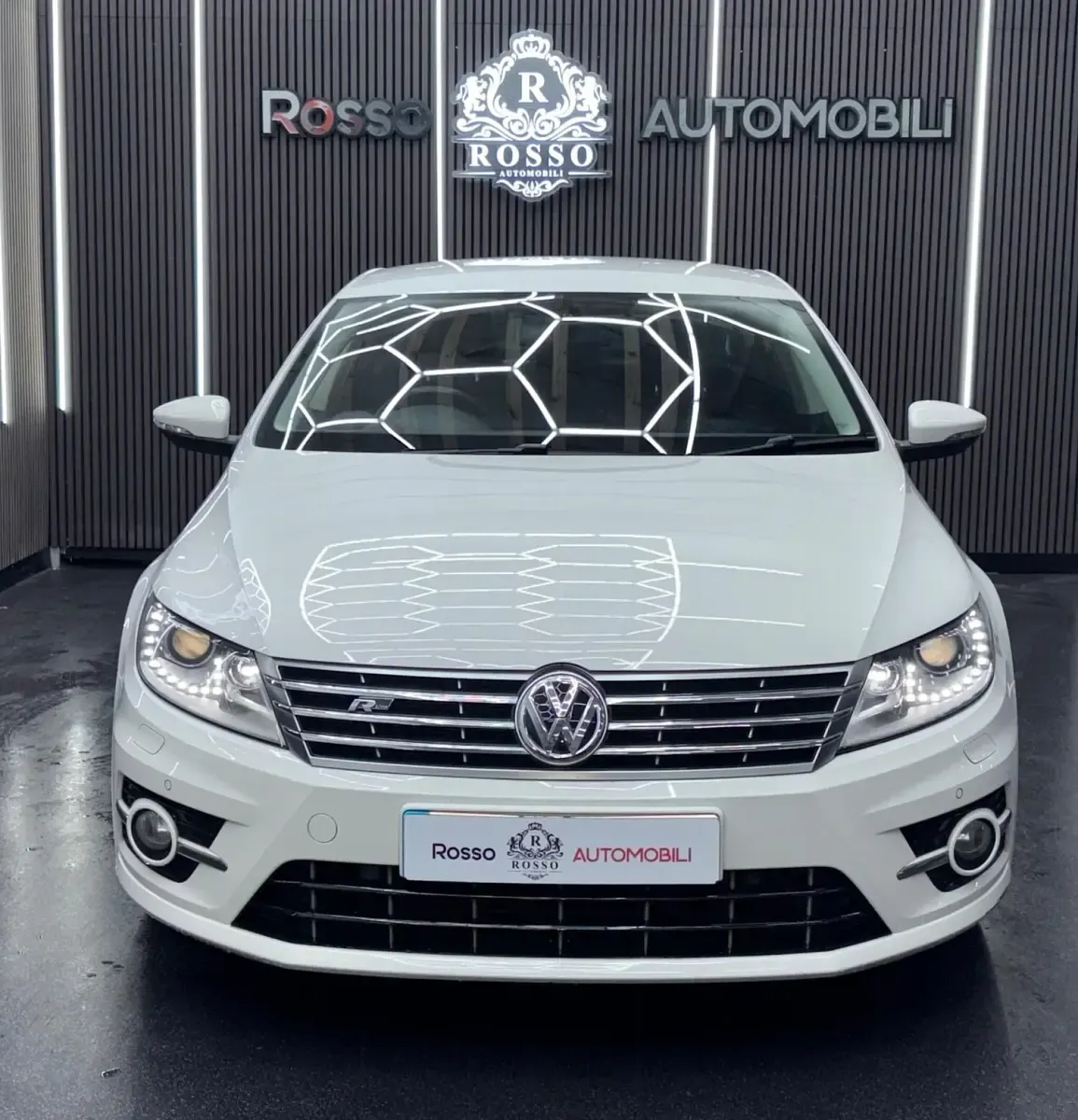 Used VW CC R-line 2014 White Sedan