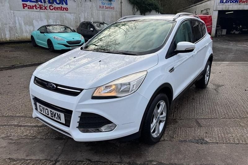 White Used 2013 Ford Kuga Zetec SUV | £2,500 (Fair price) - Image 1/1