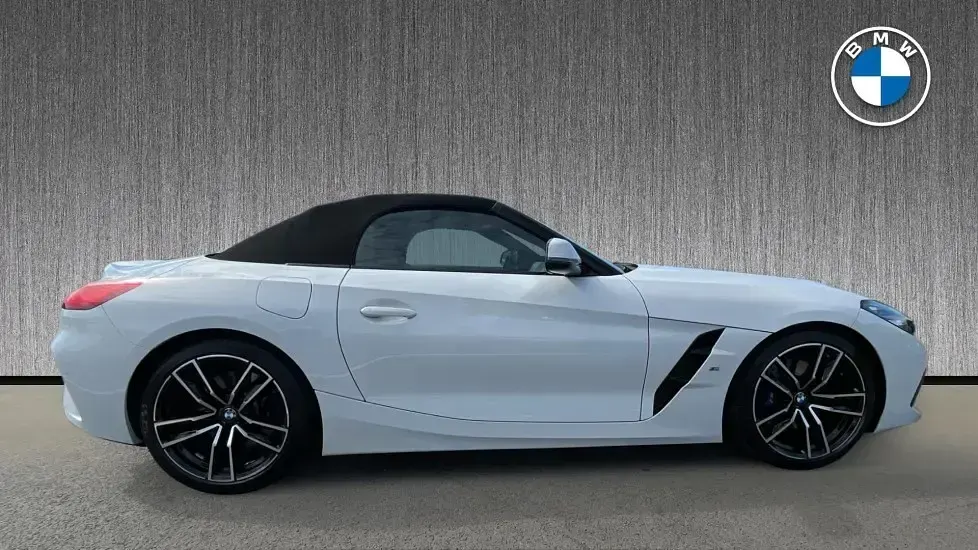 Used BMW Z4 M Sport 194 HP (142 kW) 2020 White Cabriolet