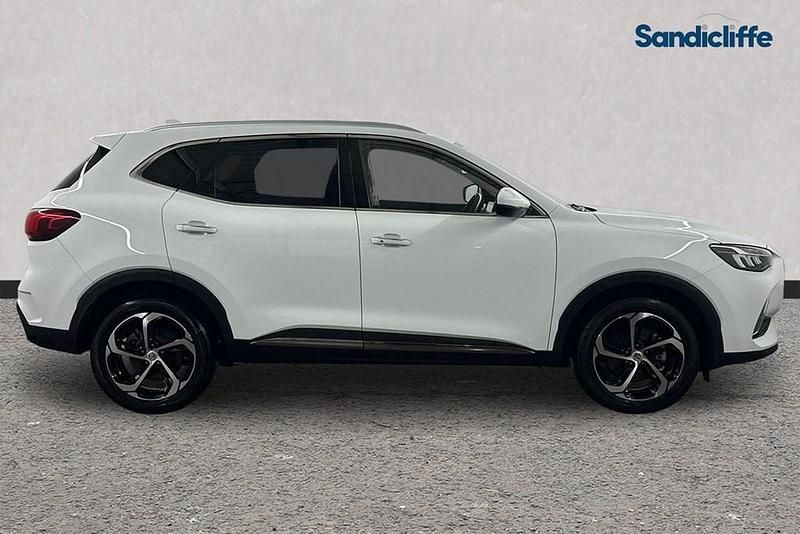 Used MG HS Trophy 162 HP (119 kW) 2023 Colour SUV