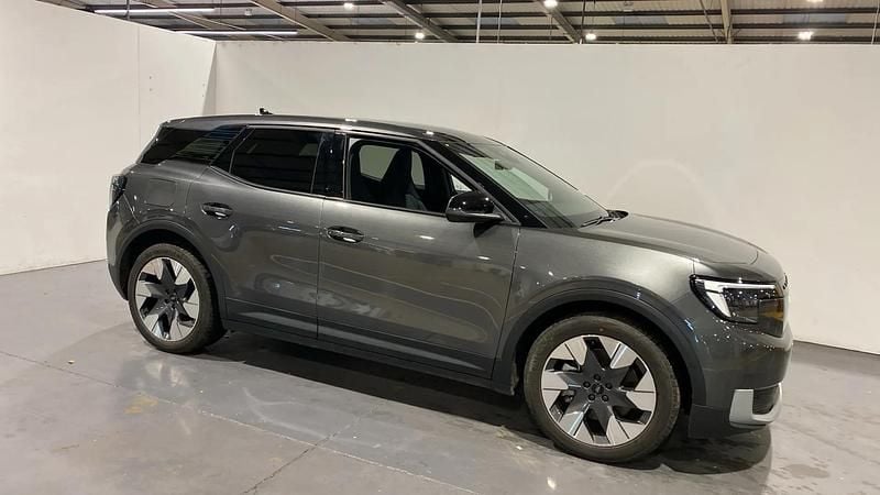 Grey Used 2025 Ford Explorer Premium SUV | £27,498 (Good price) - Image 1/3